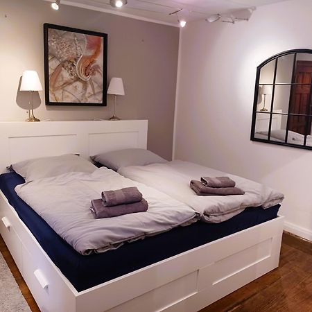 Kleine Galerie Apartment Fuer 3 Mit Kueche Kamin Netflix Parken Und Hofladen Steinhofel Dış mekan fotoğraf