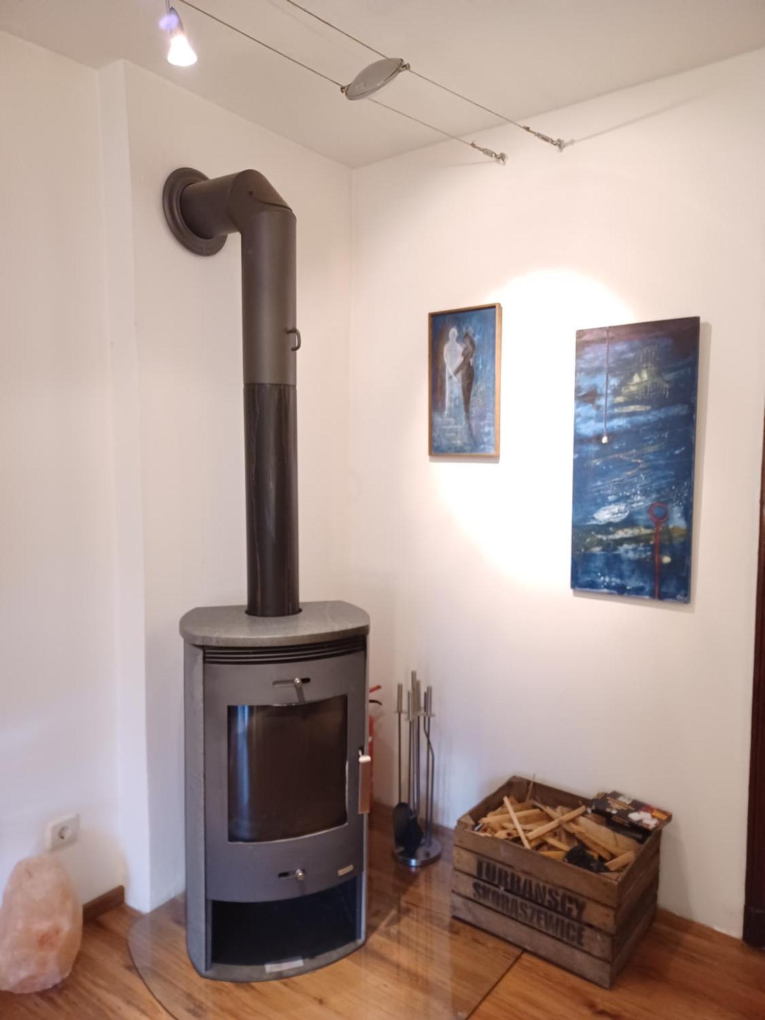 Kleine Galerie Apartment Fuer 3 Mit Kueche Kamin Netflix Parken Und Hofladen Steinhofel Dış mekan fotoğraf